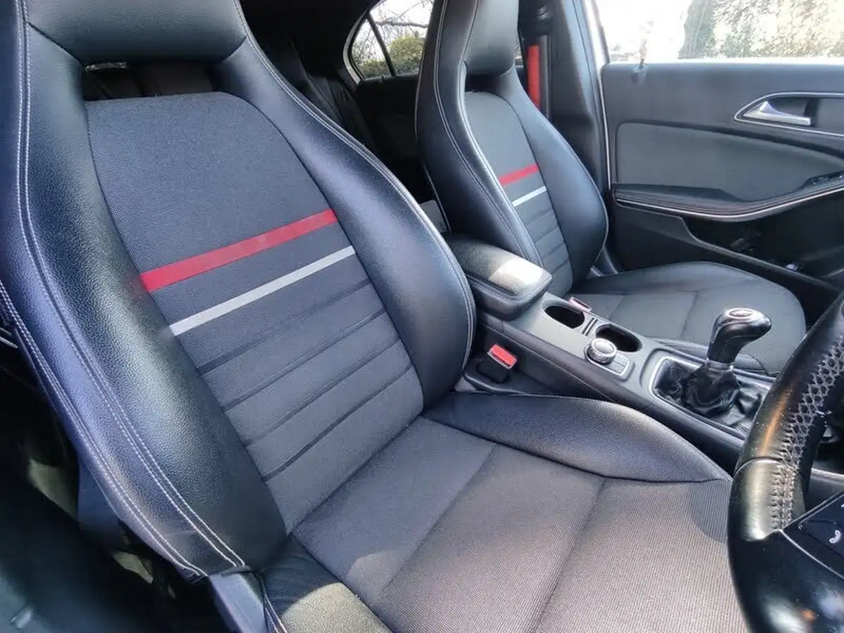 2013-mercedes-benz-a-class-15-cdi-a180-se-109ps-blue-f-big-24