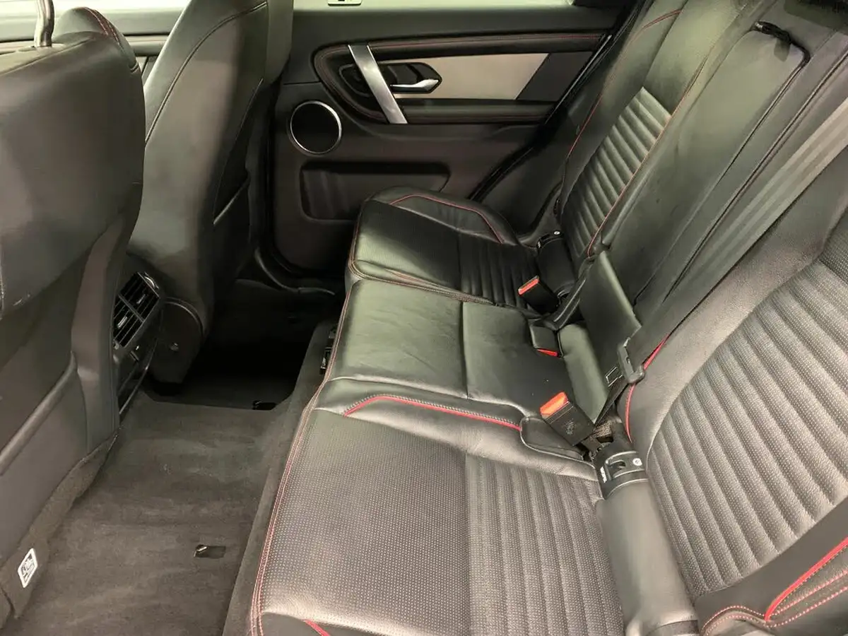 2022-land-rover-discovery-sport-15-p300e-r-dynamic-se-big-31