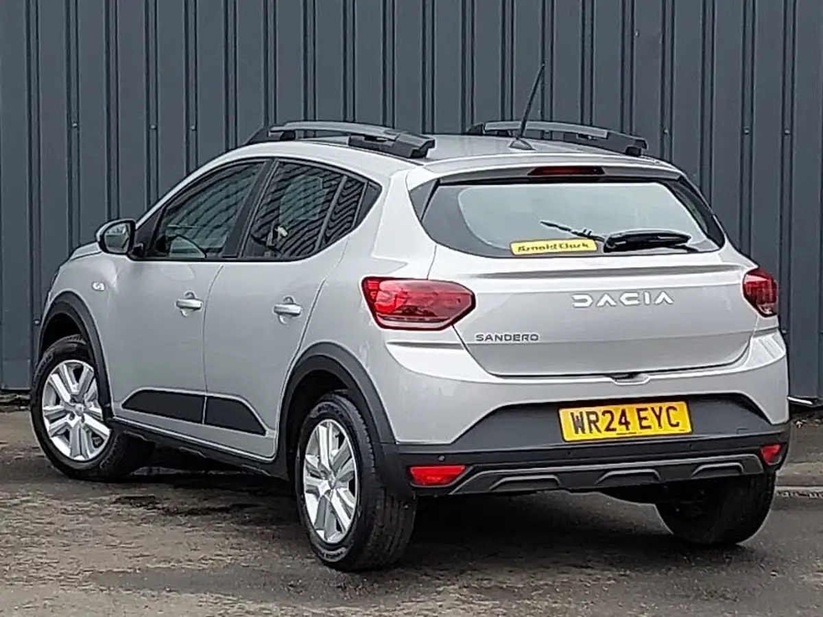 2024-dacia-sandero-stepway-10-tce-expression-90bhp-big-1
