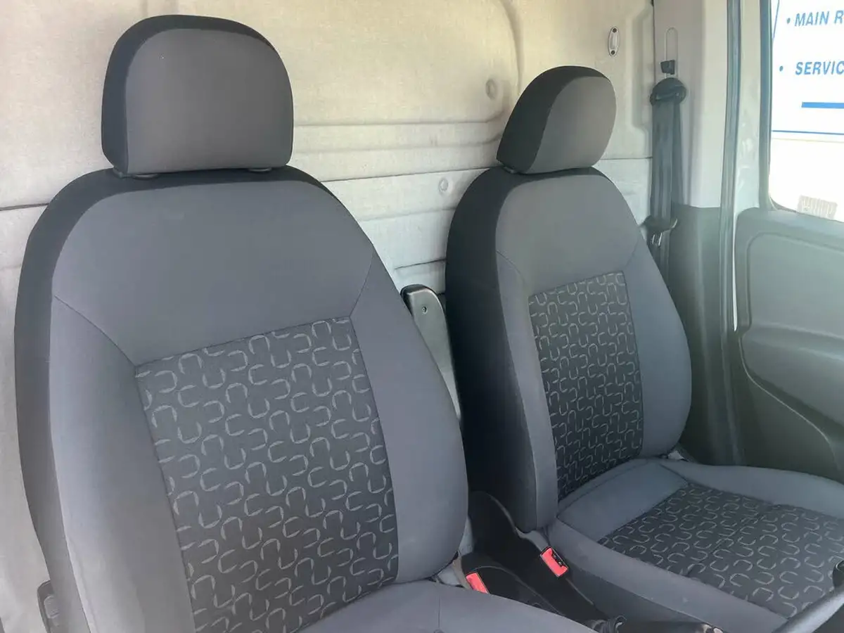 2017-fiat-doblo-cargo-13td-l1h1-sx-big-25
