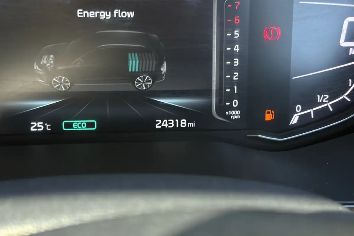 2022-kia-niro-16-gdi-4-139bhp-132kwh-big-14