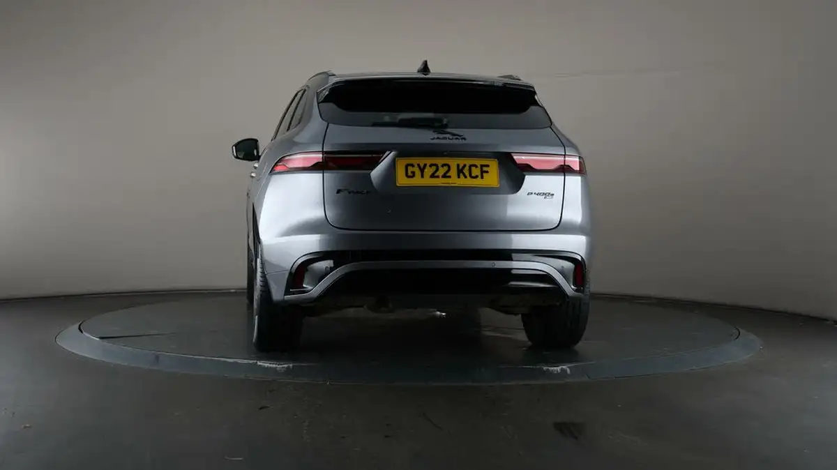 2022-jaguar-f-pace-20-p250-r-dynamic-black-big-46