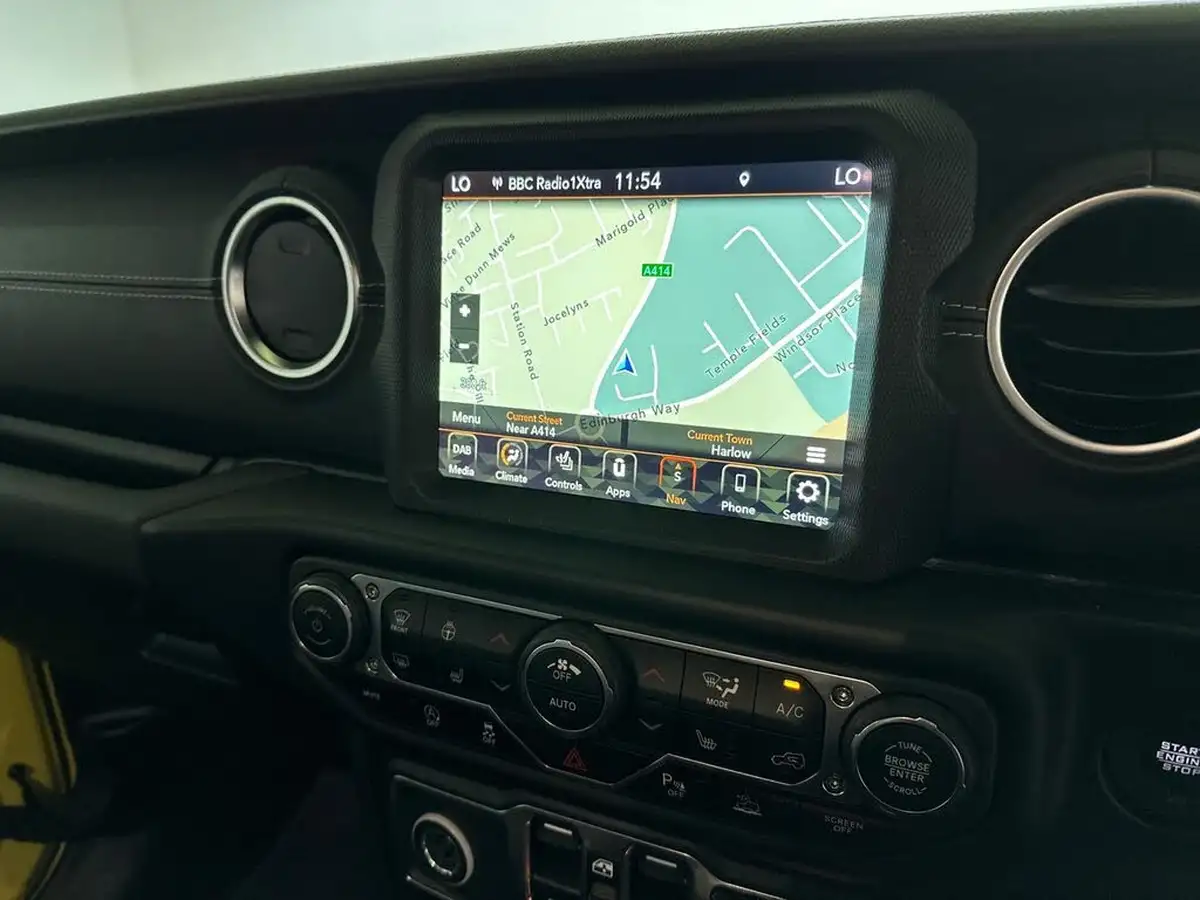 2023-jeep-wrangler-20-gme-overland-big-19
