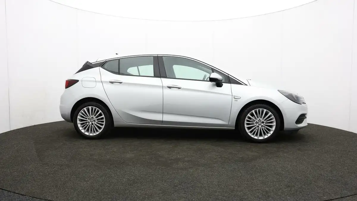 2020-vauxhall-astra-12-turbo-elite-nav-big-37