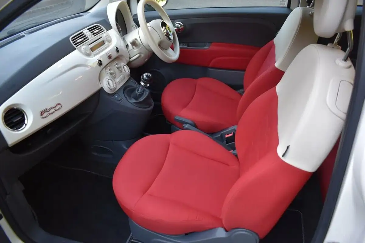 2014-fiat-500-12-pop-big-7