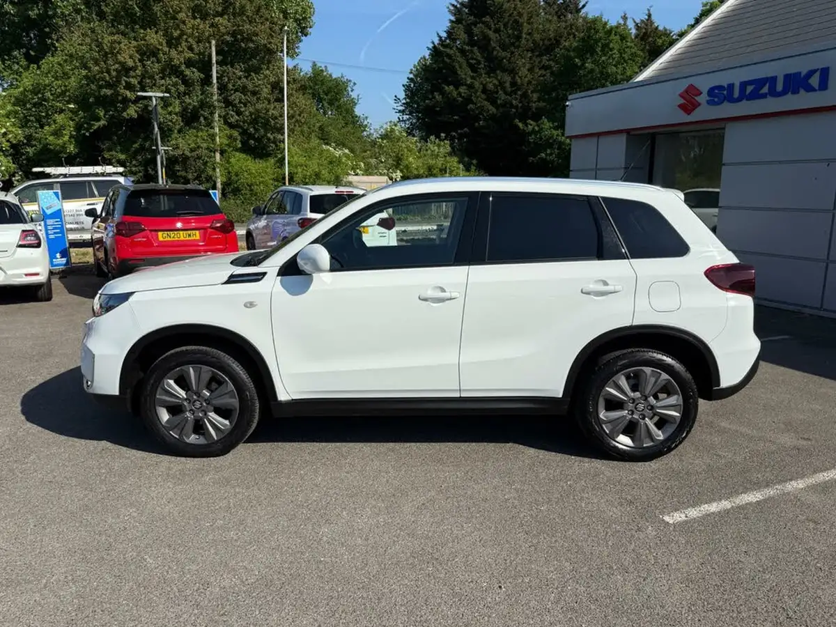 2023-suzuki-vitara-14-boosterjet-sz-t-big-2