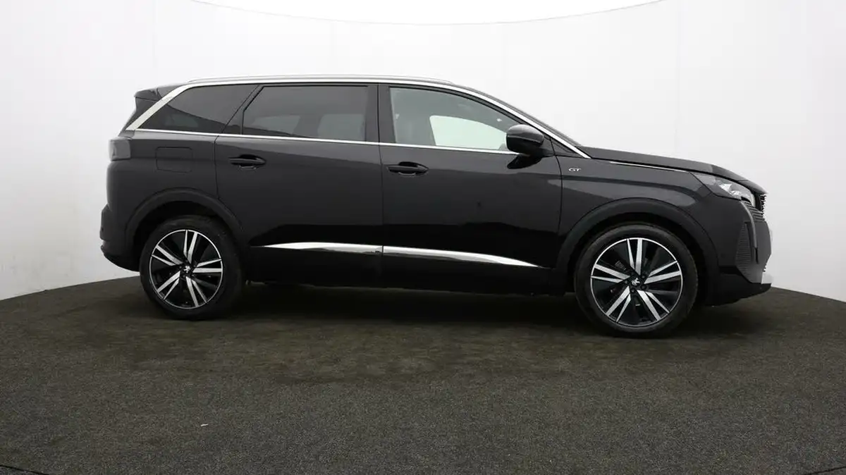 2021-peugeot-5008-suv-12-puretech-gt-premium-big-38