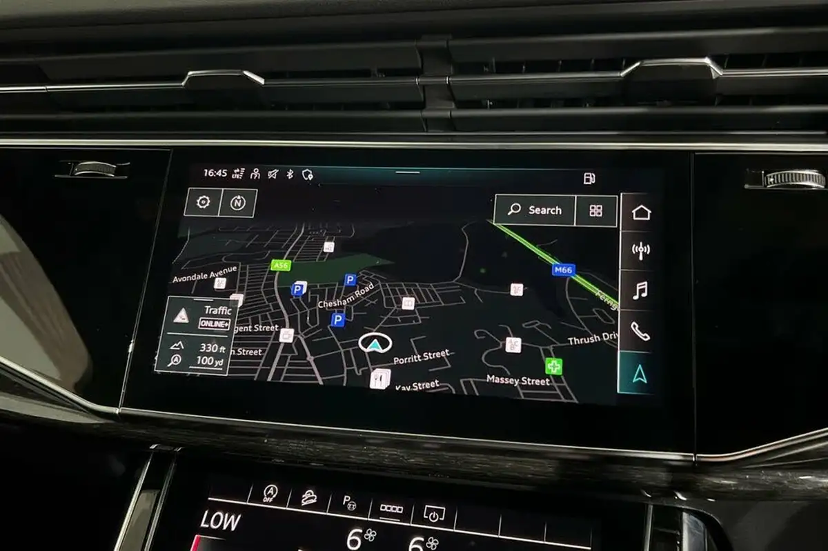 2023-audi-q7-30-55-tfsi-black-edition-big-32