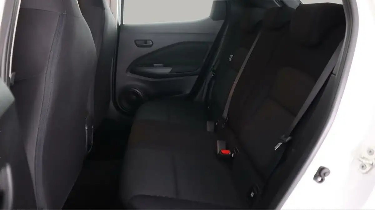 2021-nissan-juke-10-dig-t-visia-big-15