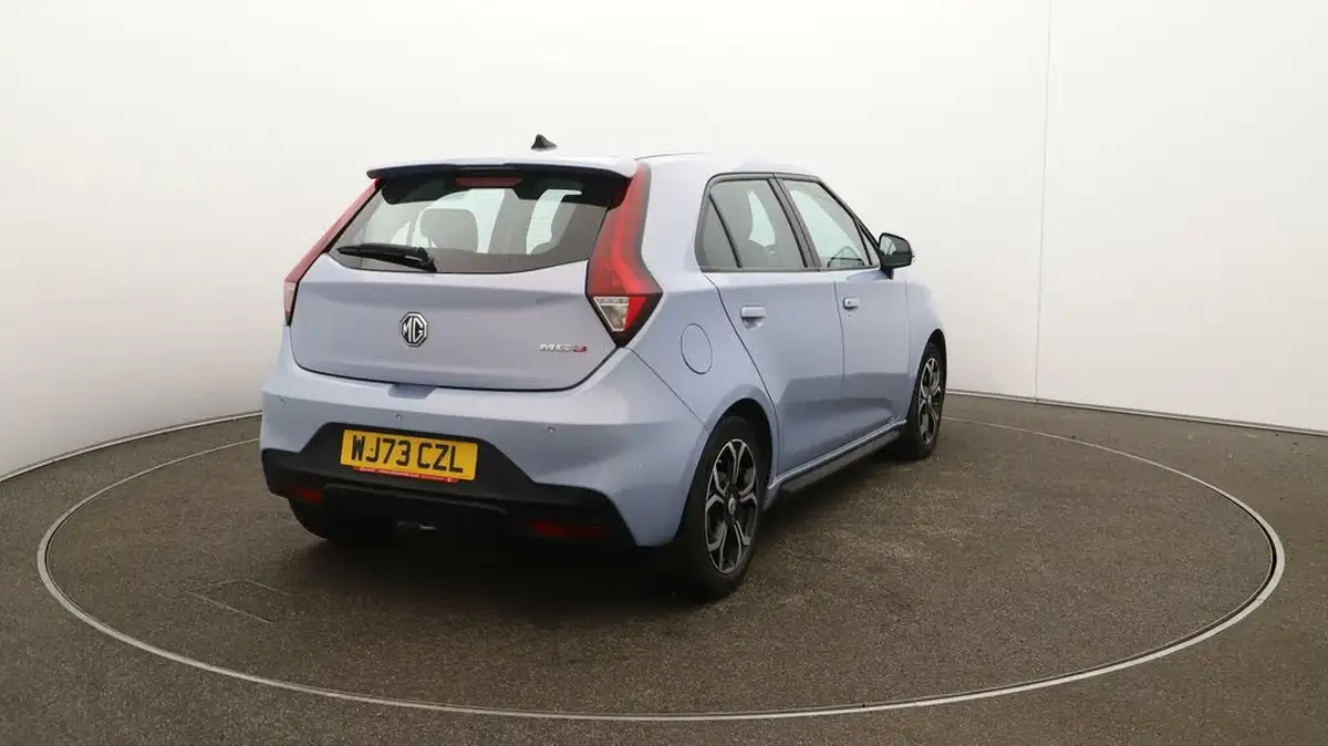 2023-mg-mg3-15-vti-tech-exclusive-nav-big-51