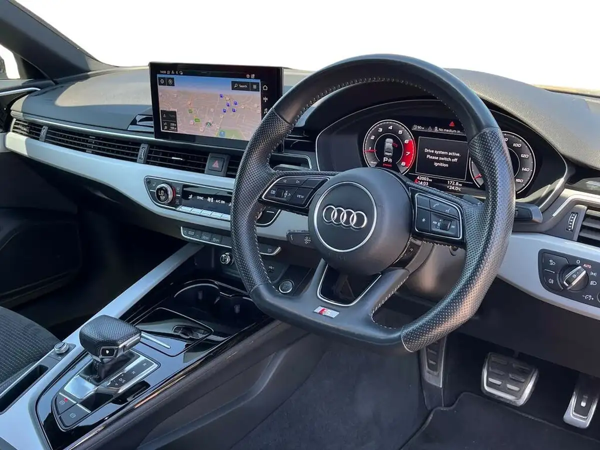 2020-audi-a4-20-35-tfsi-s-line-tronic-big-5