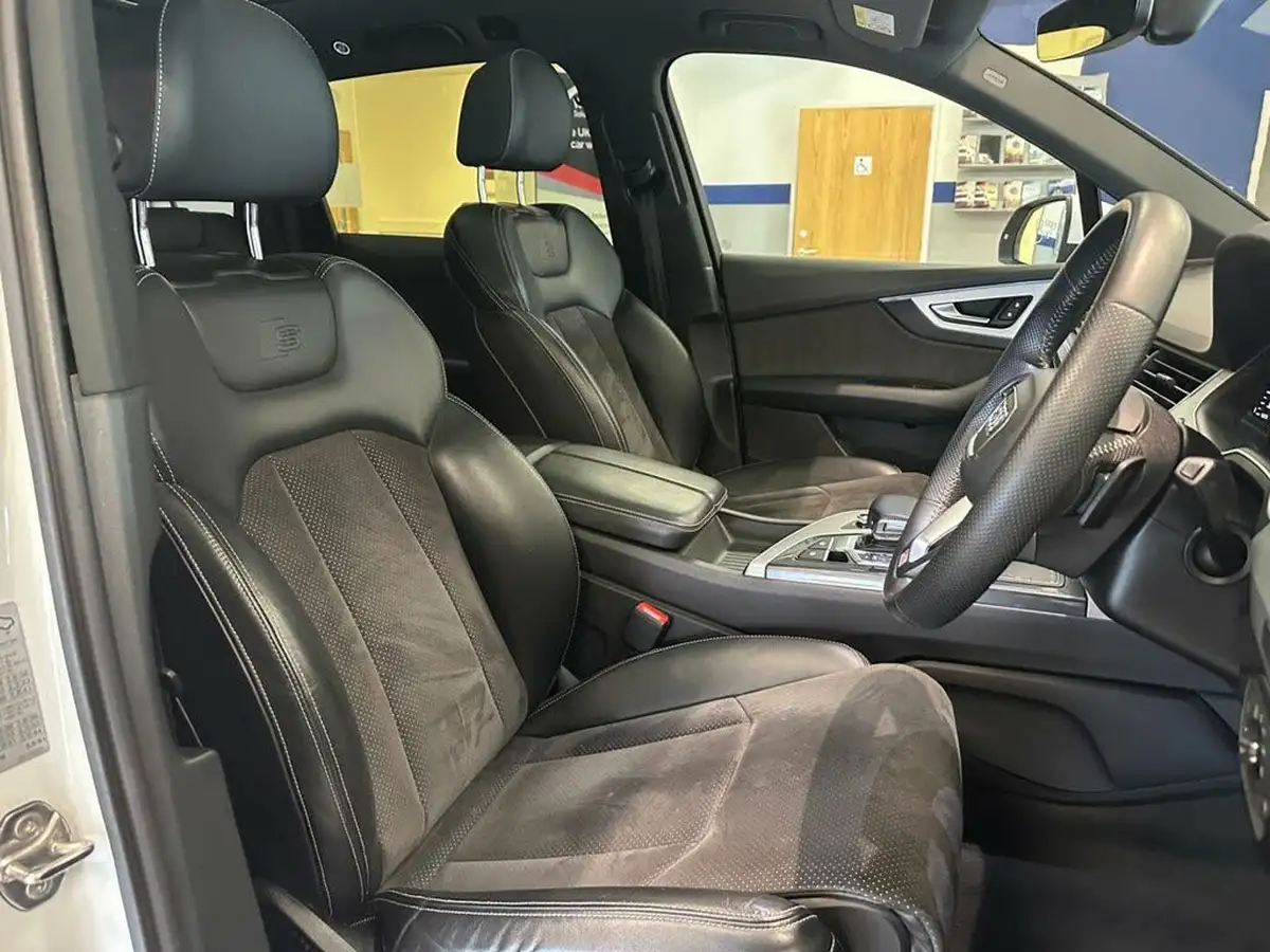 2018-audi-q7-30-50-tdi-s-line-big-9