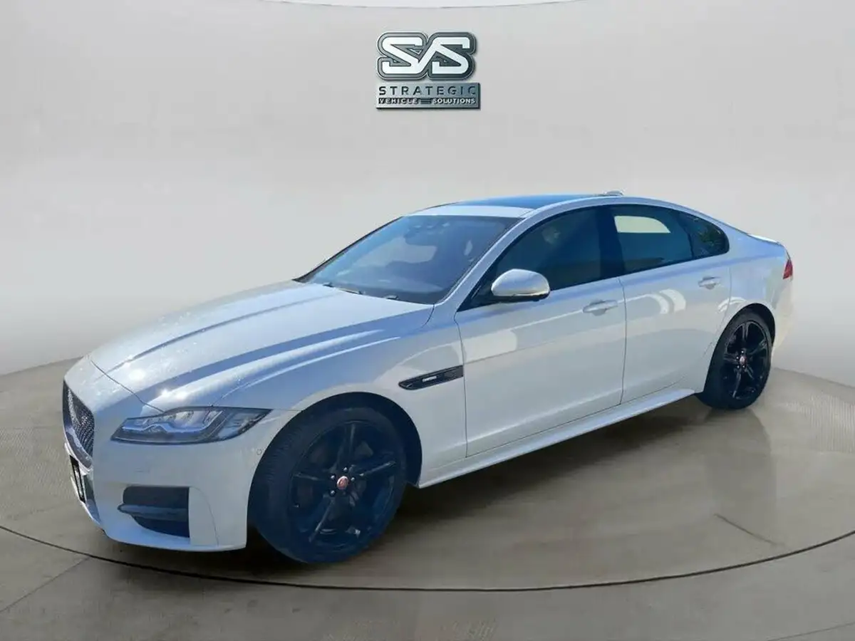 2017-jaguar-xf-20td-r-sport-240ps-awd-saloon-4d-1998cc-auto-big-2