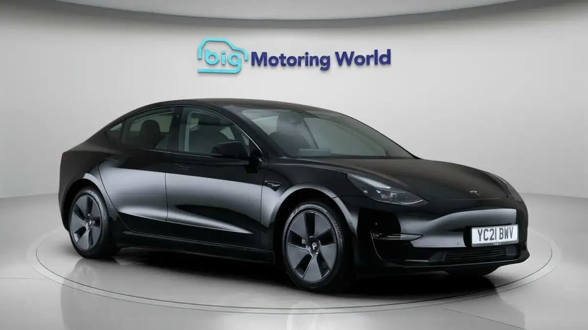 2021-tesla-model-3-e-long-range-4x4-big-1