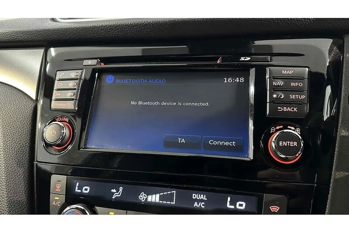 2018-nissan-qashqai-12-dig-t-tekna-xtronic-cvt-big-45