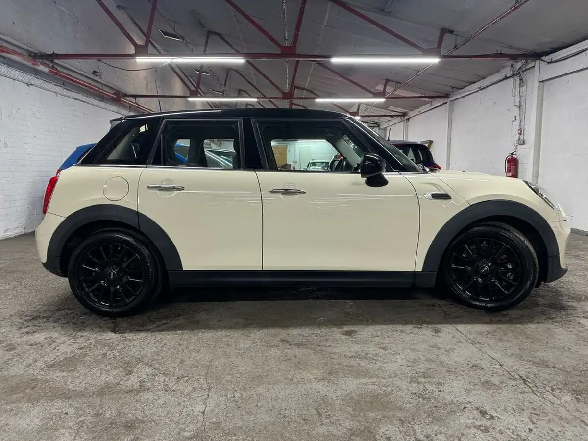 2015-mini-cooper-15td-cooper-d-114bhp-5d-big-54