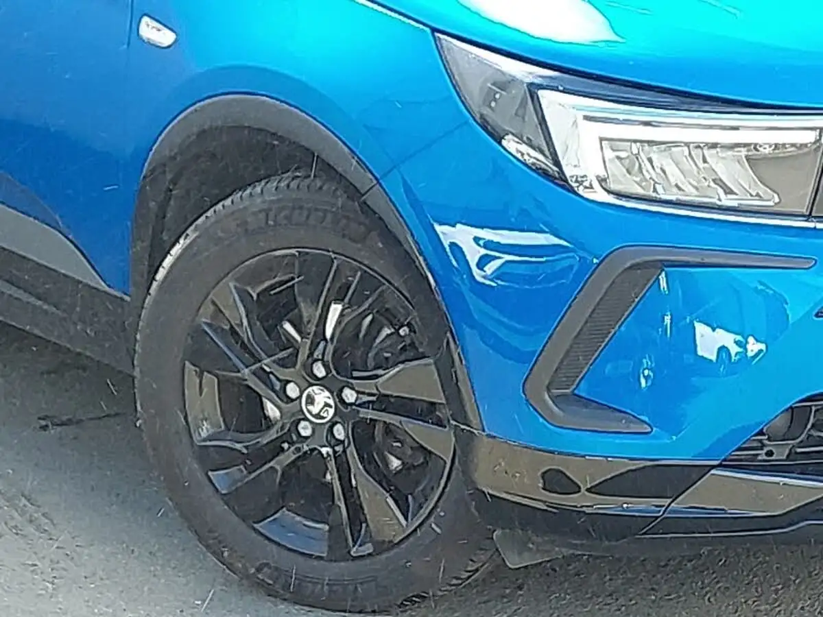 2022-vauxhall-grandland-12-gs-line-big-8