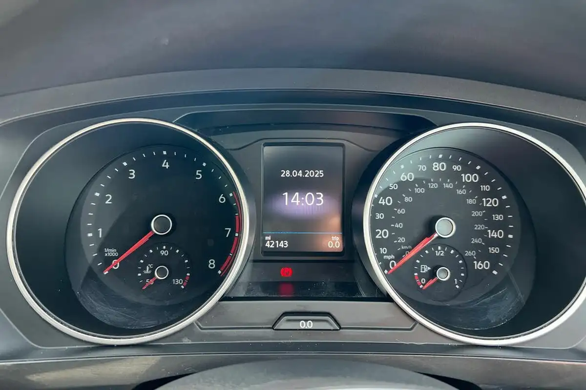 2018-volkswagen-tiguan-14-tsi-se-navigation-150ps-actss-big-21
