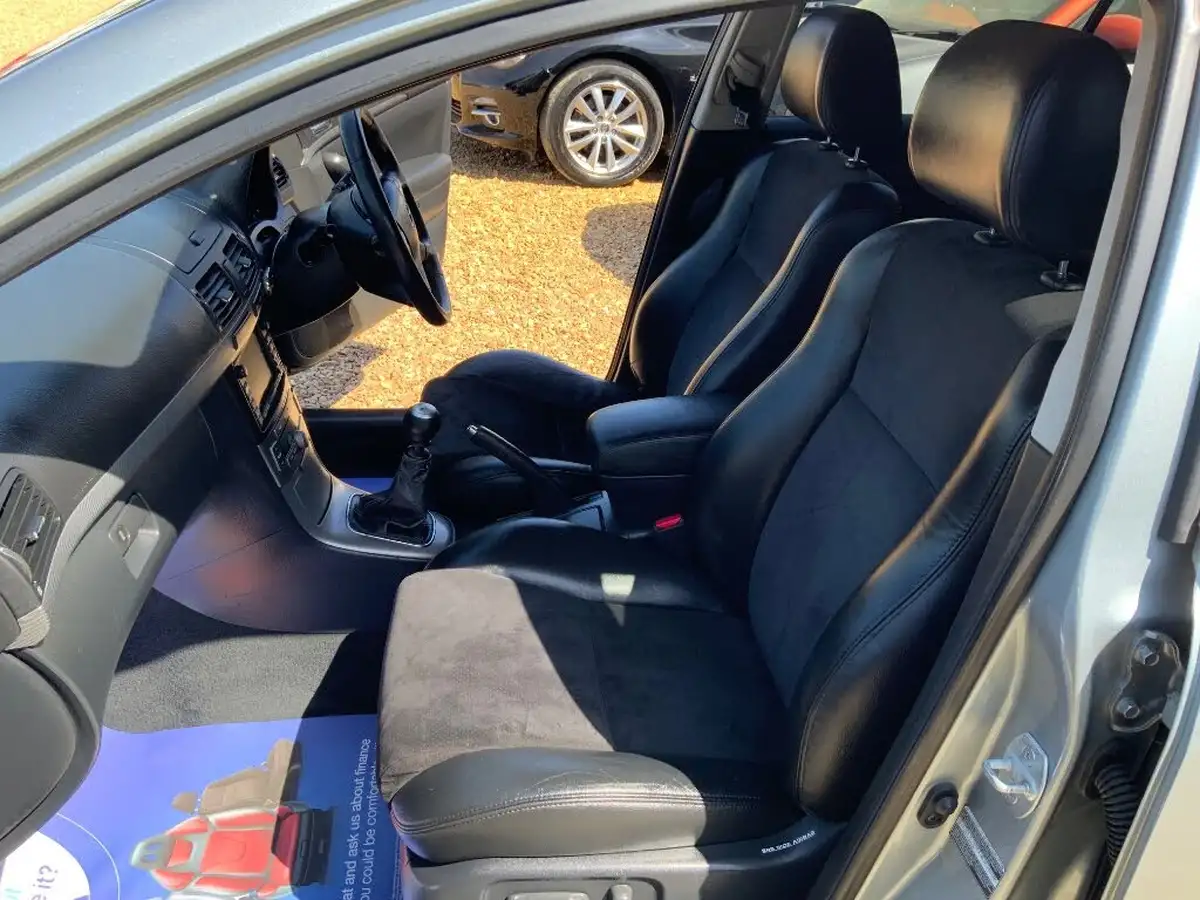 2008-toyota-avensis-22td-t180-estate-5d-big-9
