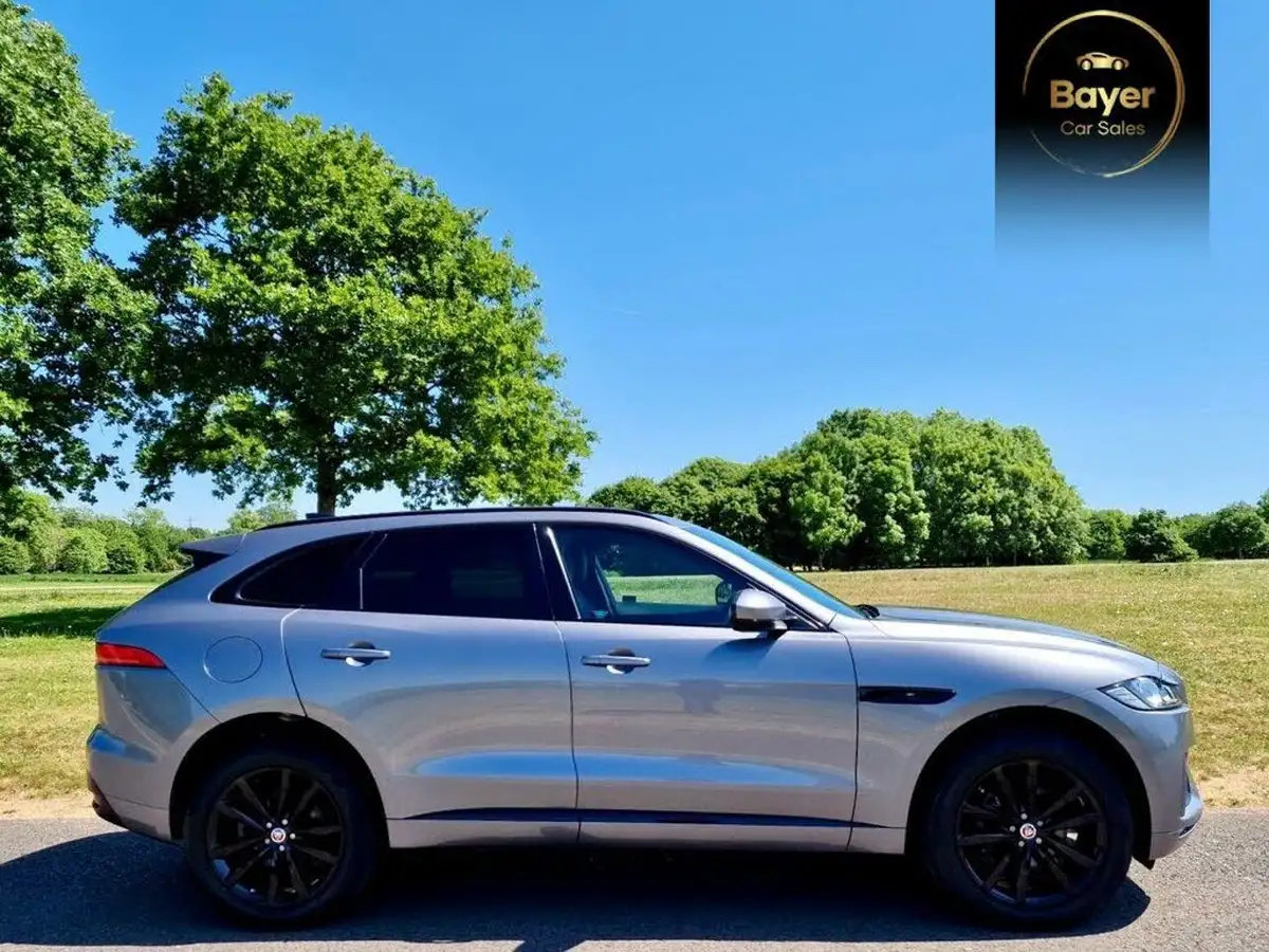 2020-jaguar-f-pace-20-i4d-chequered-flag-240ps-big-2