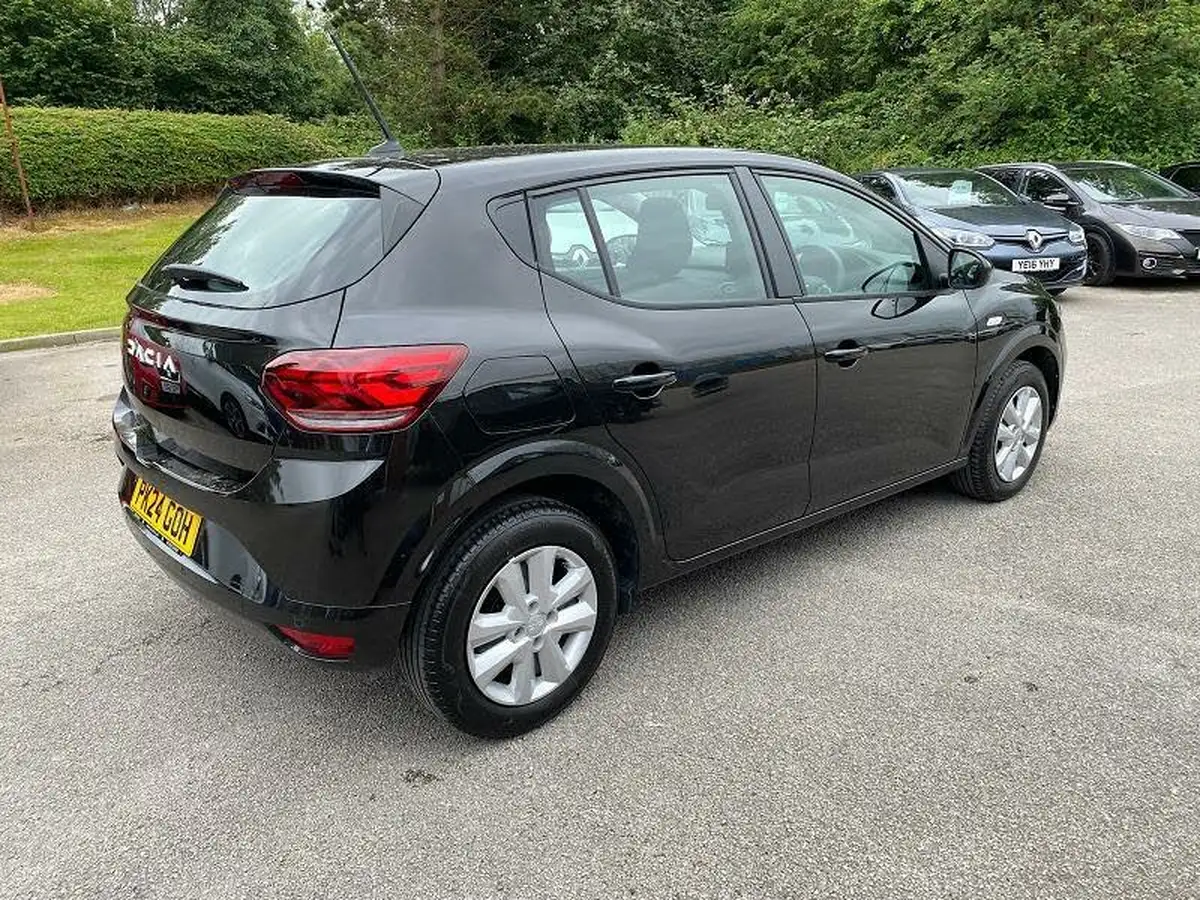 2024-dacia-sandero-10-tce-expression-90bhp-cvt-big-6