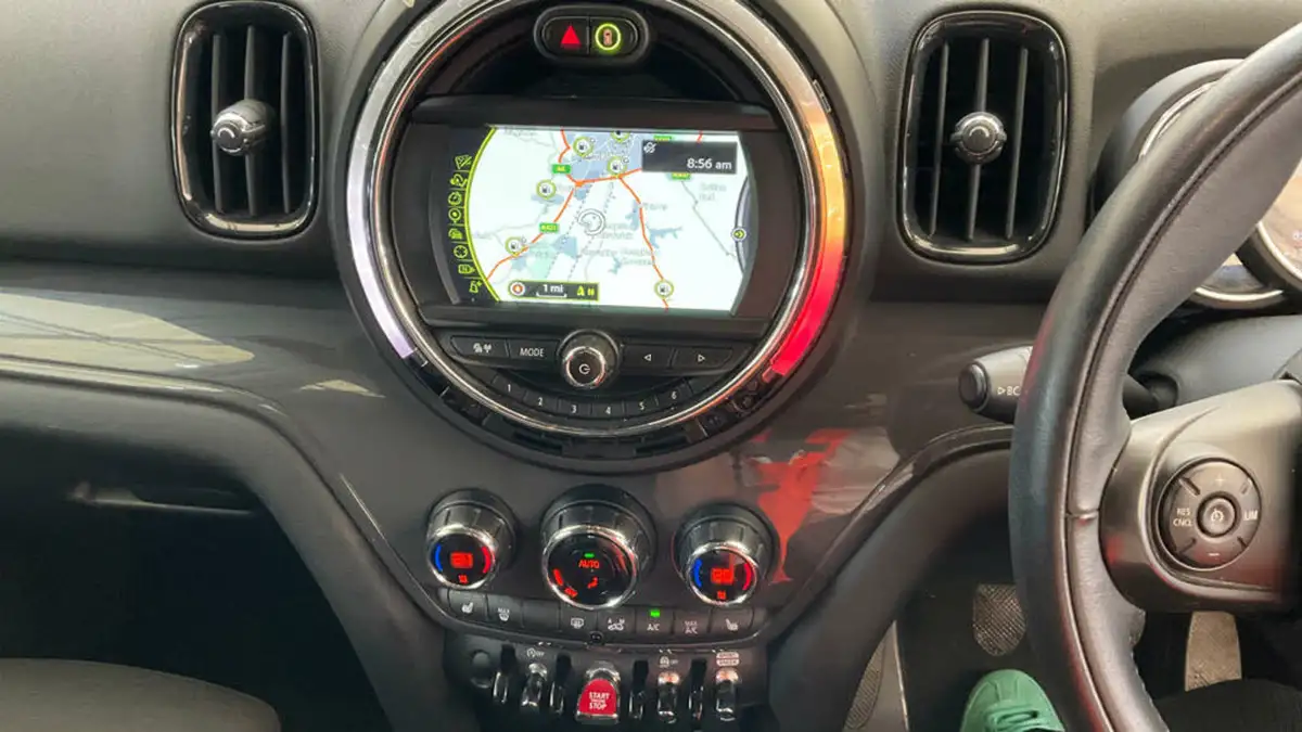 2017-mini-countryman-15-cooper-ss-big-14