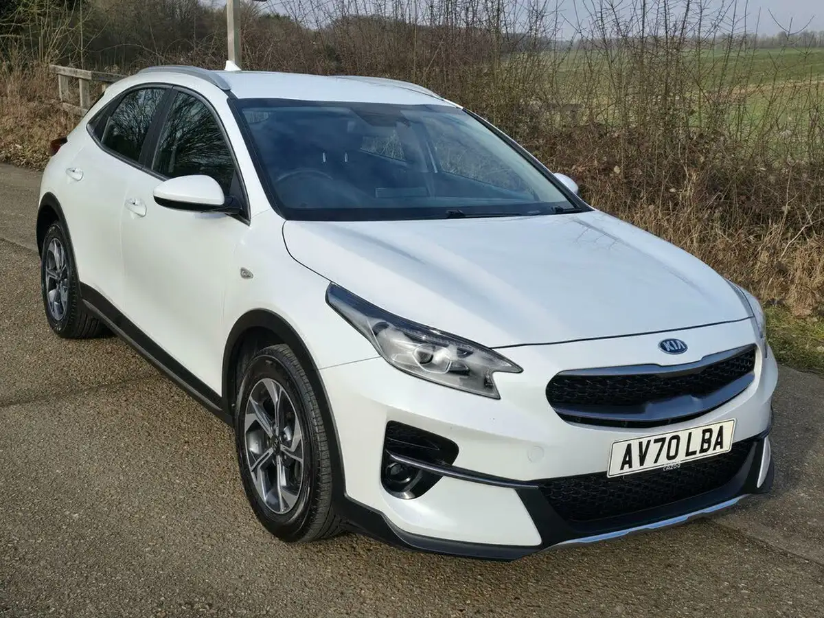 2020-kia-xceed-10-t-gdi-2-big-10