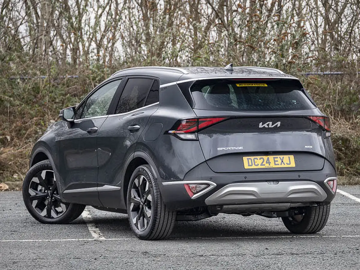 2024-kia-sportage-16-t-gdi-3-261bhp-awd-phev-auto-big-1
