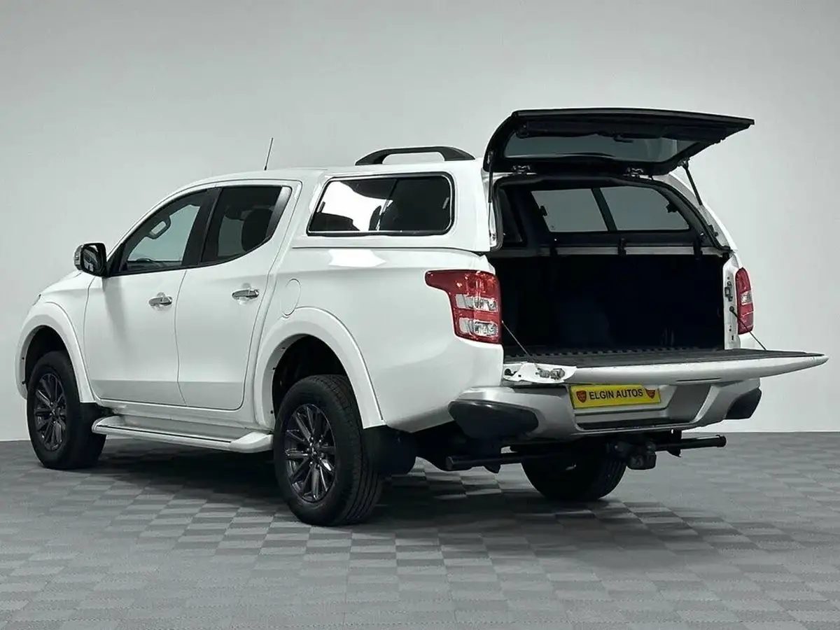 2018-mitsubishi-l200-24di-d-warrior-eu6-big-17