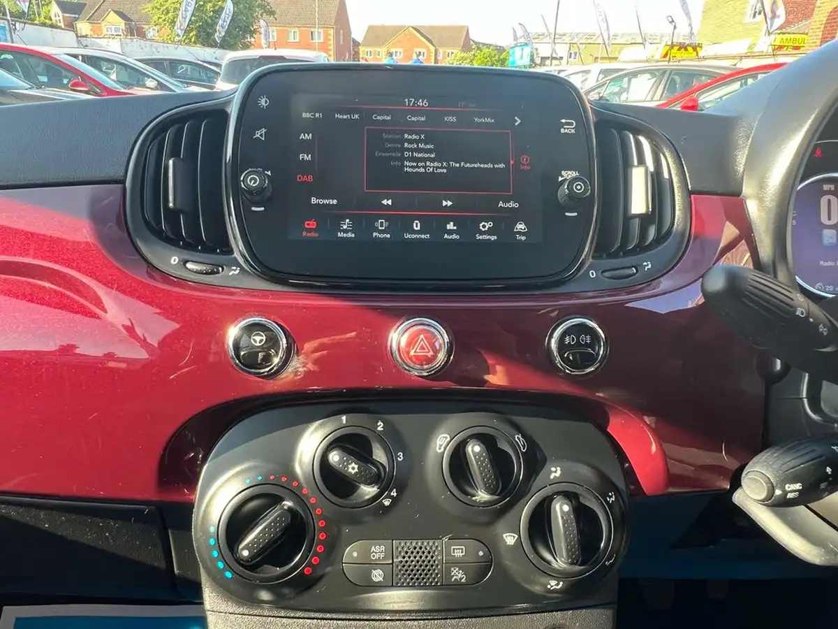 2018-fiat-500-12-mirror-big-20