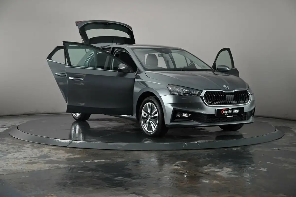 2022-skoda-fabia-10-tsi-se-l-110ps-hatchback-big-34