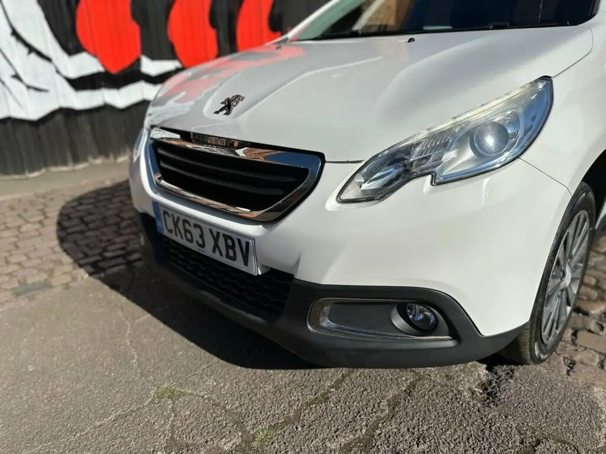 2014-peugeot-2008-crossover-16e-hdi-active-egc-big-30