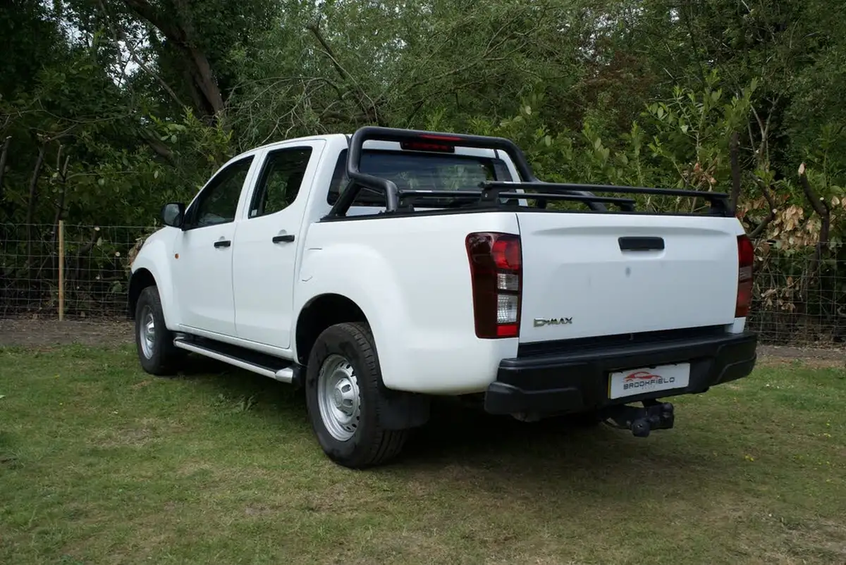 2018-isuzu-d-max-19td-utility-4x4-double-pickup-big-13
