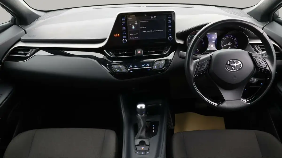2022-toyota-c-hr-18-vvt-i-icon-big-12