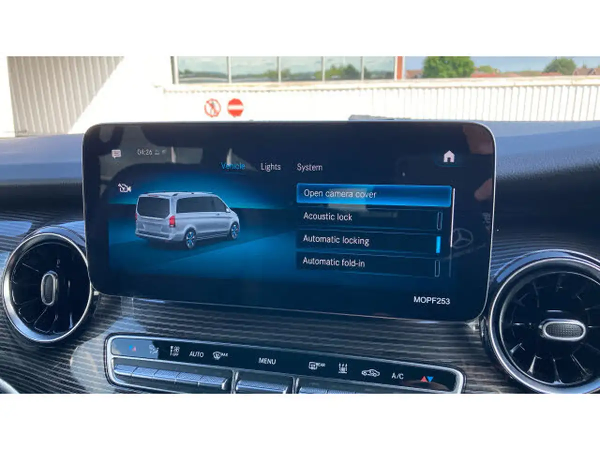 2021-mercedes-benz-eqv-e-eqv-300-sport-premium-big-43