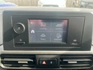 2022-toyota-proace-city-15d-active-small-23