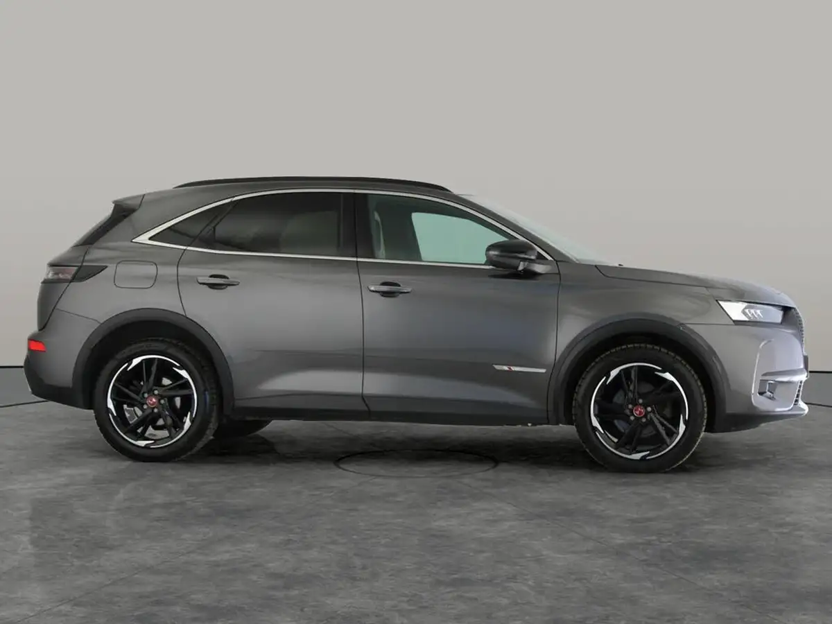 2022-ds-ds-7-crossback-16-puretech-performance-line-180ps-big-9