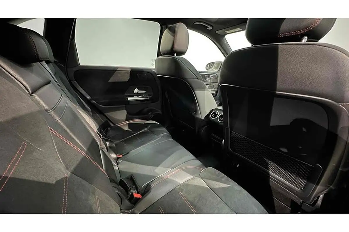 2021-mercedes-benz-b-class-13-b200-amg-line-premium-plus-driving-assistance-big-26