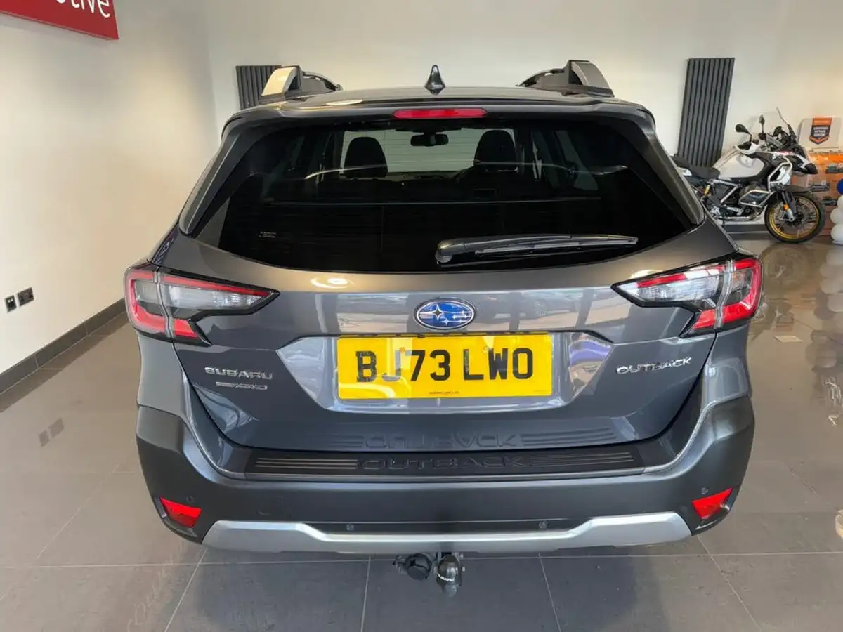 2023-subaru-outback-25i-touring-big-9