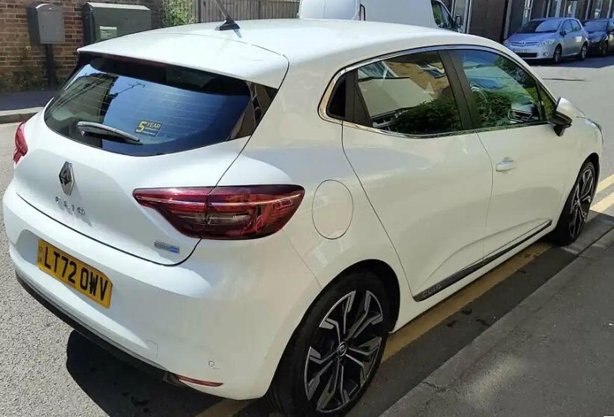 2022-renault-clio-16-se-edition-big-2