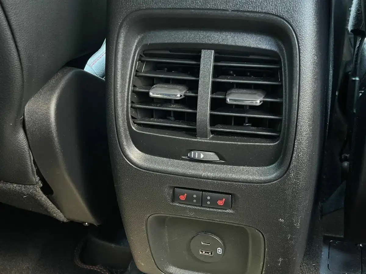 2022-ford-kuga-25t-st-line-x-edition-225ps-phev-big-39