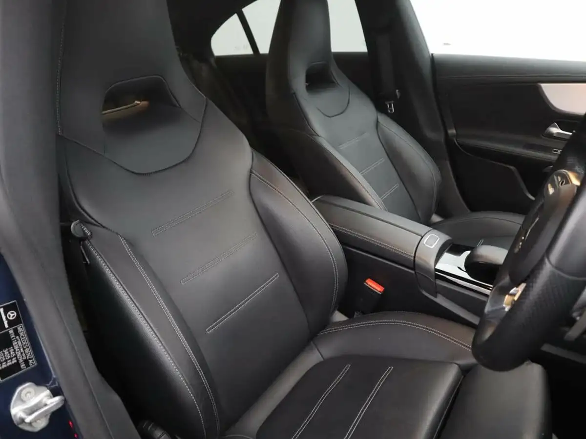 2022-mercedes-benz-cla-13-cla-180-amg-line-premium-plus-coupe-4d-big-10
