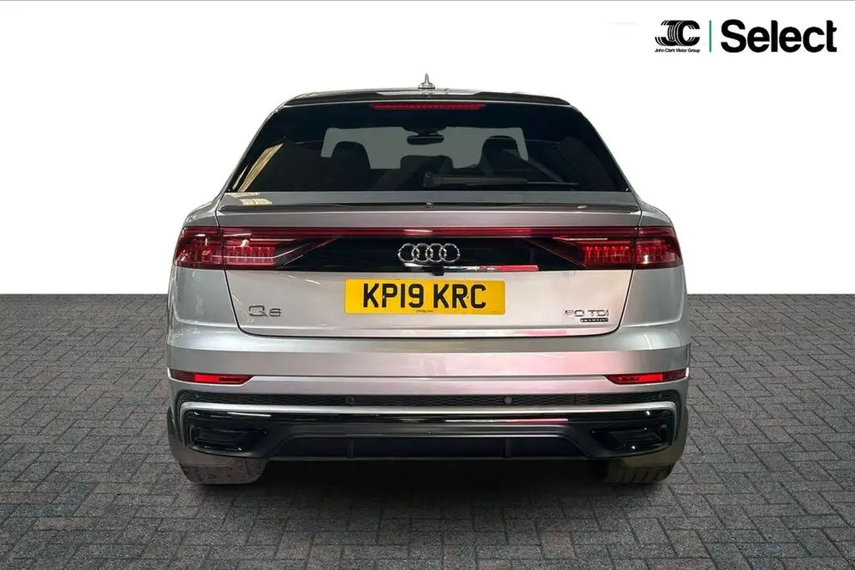 2019-audi-q8-30-50-tdi-vorsprung-big-13