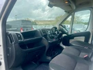 2018-citroen-relay-20bluehdi-35-l2h2-small-16