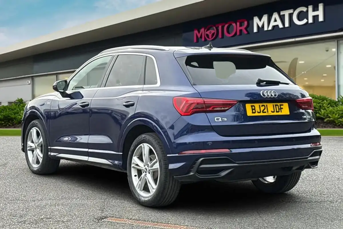 2021-audi-q3-20-35-tdi-s-line-comfort-sound-pack-station-wagon-big-1