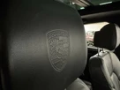 2018-porsche-macan-small-21