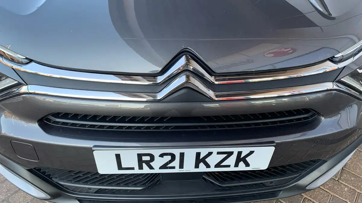 2021-citroen-c4-12-puretech-shine-plus-155ps-big-45