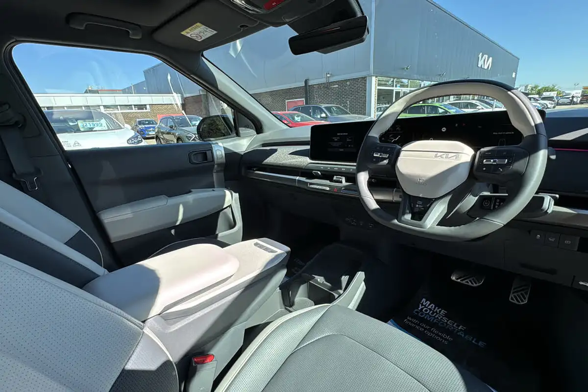 2024-kia-ev3-e-gt-line-s-big-9