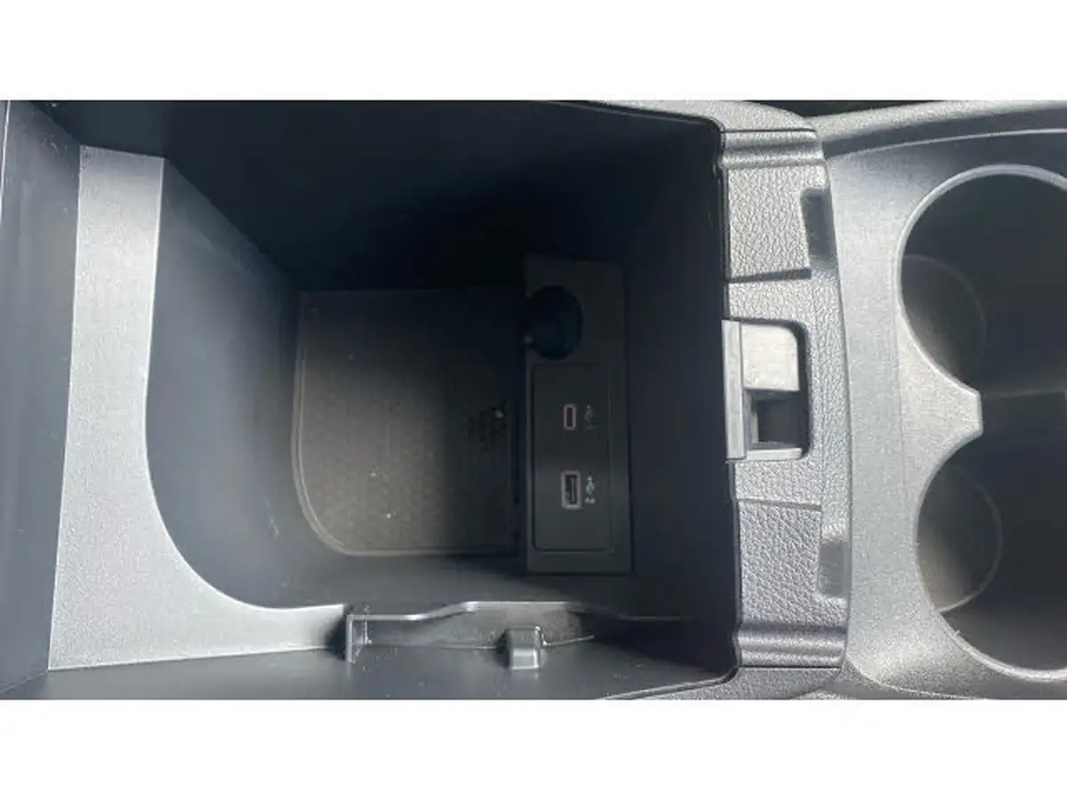 2024-nissan-qashqai-13-dig-t-acenta-premium-140ps-big-31