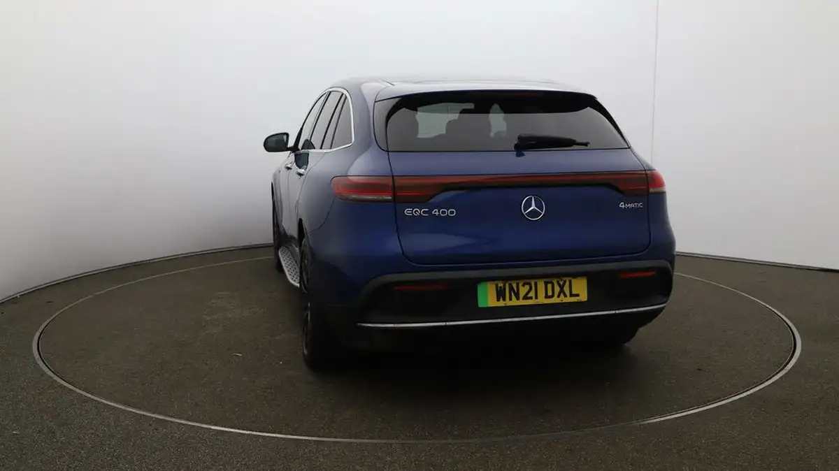 2021-mercedes-benz-eqc-e-eqc-400-amg-line-big-59